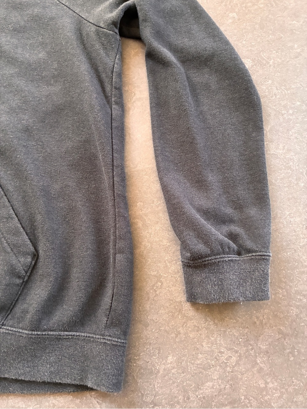 Nike UCLA Bruins Black Crewneck Sweatshirt with Blue & Yellow Logo - Picture 3 of 6